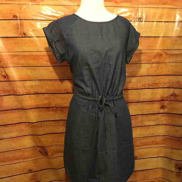 Old Navy Denim Dress - Picture 4 of 4